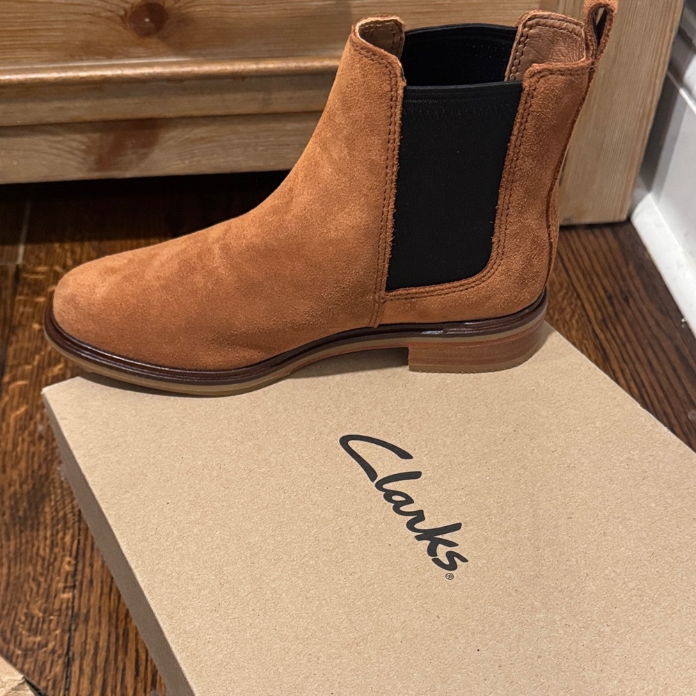 Clarks Women’s Tan Suede Ankle Boots